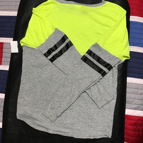 Victoria Secret PINK Varsity Neon Long sleeve - Picture 2 of 2